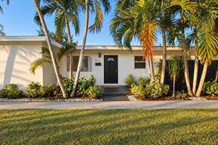 612 NE 11th Ave, Pompano Beach, FL 33060 - Photo 1