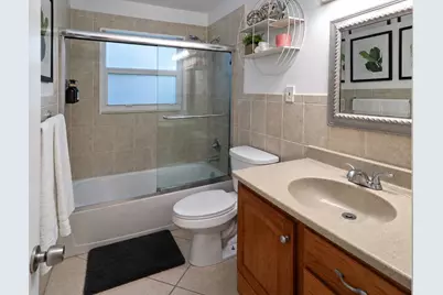 612 NE 11th Avenue #1, Pompano Beach, FL 33060 - Photo 11