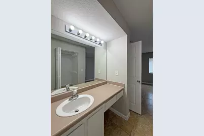 191 SW Palm Drive #103, Port Saint Lucie, FL 34986 - Photo 19