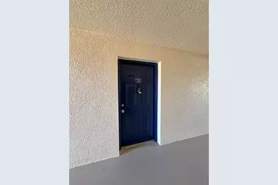 191 SW Palm Drive #103, Port Saint Lucie, FL 34986 - Photo 3