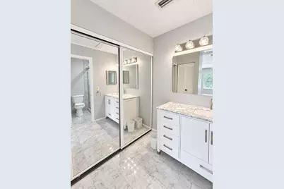 109 Roselle Court, Royal Palm Beach, FL 33411 - Photo 11