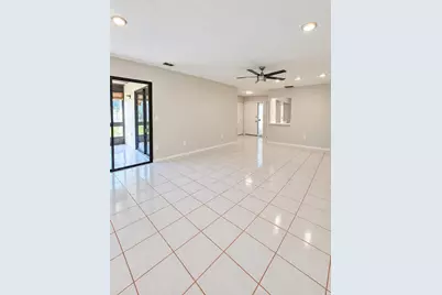 109 Roselle Court, Royal Palm Beach, FL 33411 - Photo 7