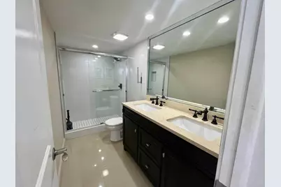 301 Croton Avenue #406, Lantana, FL 33462 - Photo 7