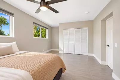 1343 W Ocean Avenue, Lantana, FL 33462 - Photo 17