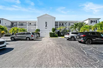 701 S Riverside Drive #107, Pompano Beach, FL 33062 - Photo 3