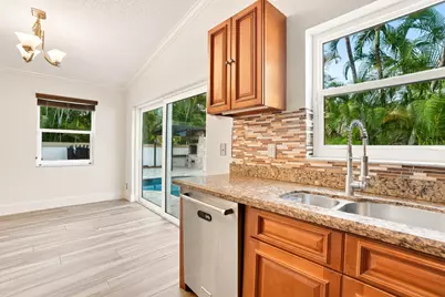4387 NW 1st Drive, Deerfield Beach, FL 33442 - Photo 37