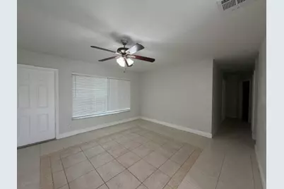 1531 SW 68th Avenue, North Lauderdale, FL 33068 - Photo 3