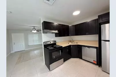 1531 SW 68th Avenue, North Lauderdale, FL 33068 - Photo 5