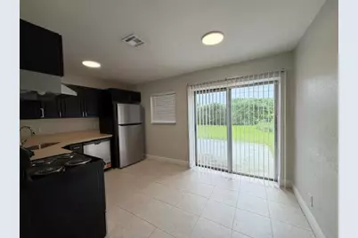 1531 SW 68th Avenue, North Lauderdale, FL 33068 - Photo 7
