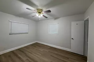 1531 SW 68th Ave, North Lauderdale, FL 33068 - Photo 13