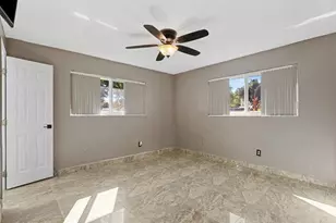 7081 SW 30th St, Miramar, FL 33023 - Photo 23