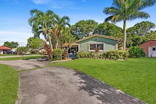 7081 SW 30th St, Miramar, FL 33023 - Photo 5