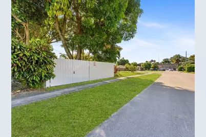 7081 SW 30th Street, Miramar, FL 33023 - Photo 33