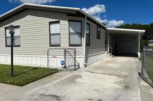 21541 NW 7th St, Pembroke Pines, FL 33029 - Photo 1