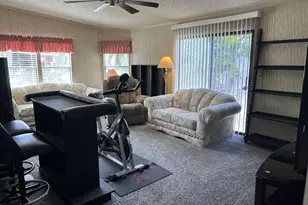 21541 NW 7th St, Pembroke Pines, FL 33029 - Photo 5