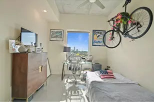 10 SW South River Dr, Miami, FL 33130 - Photo 3