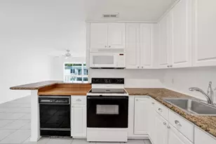 6469 Bay Club Dr, Fort Lauderdale, FL 33308 - Photo 9