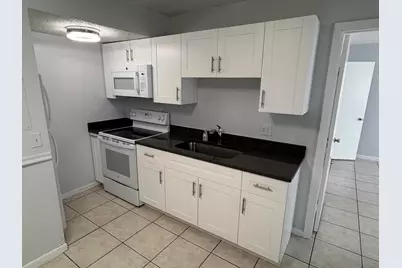 2046 NW 43rd Terrace #2, Lauderhill, FL 33313 - Photo 3