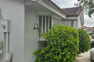 9919 NW 122nd St, Hialeah Gardens, FL 33018 - Photo 3