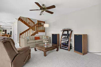 5551 NW 61st Place, Tamarac, FL 33319 - Photo 9