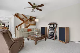 5551 NW 61st Pl, Tamarac, FL 33319 - Photo 9