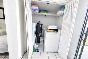 1865 W 68th, Hialeah, FL 33014 - Photo 11