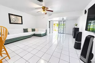 1865 W 68th, Hialeah, FL 33014 - Photo 9