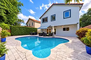 9871 NW 5th Pl, Plantation, FL 33324 - Photo 5