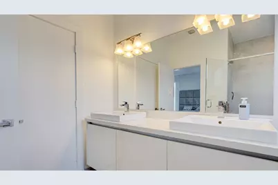 10241 NW 72nd Terrace, Doral, FL 33178 - Photo 21