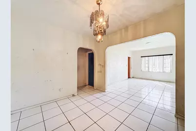 511 NW 46th Street, Miami, FL 33127 - Photo 13