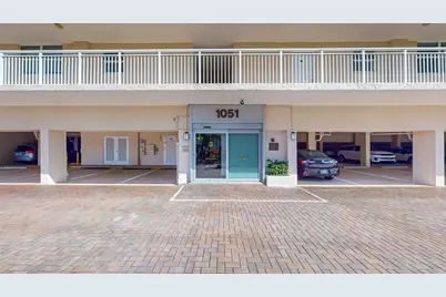 1051 Hillsboro Mile #905E, Hillsboro Beach, FL 33062 - Photo 3