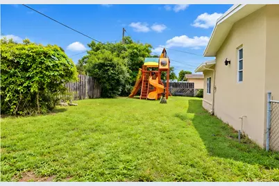 7700 Sunset Strip, Sunrise, FL 33322 - Photo 23