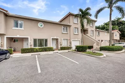 235 Riviera Circle, Weston, FL 33326 - Photo 5