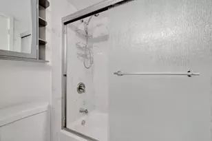 235 Riviera Cir, Weston, FL 33326 - Photo 39