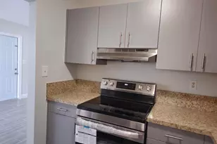 671 NE 46th Ct, Oakland Park, FL 33334 - Photo 5