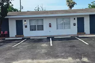 671 NE 46th Ct, Oakland Park, FL 33334 - Photo 27