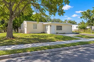1101 NW 23rd Terrace NW, Fort Lauderdale, FL 33311 - Photo 5