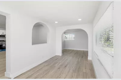 1101 NW 23rd Terrace NW, Fort Lauderdale, FL 33311 - Photo 15