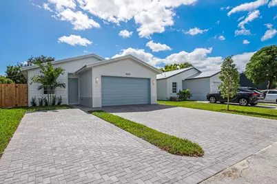 4606 Hibiscus Avenue, West Palm Beach, FL 33417 - Photo 1
