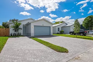 4606 Hibiscus Ave, West Palm Beach, FL 33417 - Photo 1