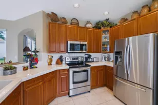 6308 Shadow Tree Ln, Lake Worth, FL 33463 - Photo 11