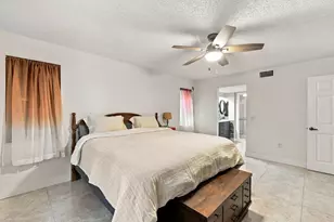 7550 Trent Dr, Tamarac, FL 33321 - Photo 13