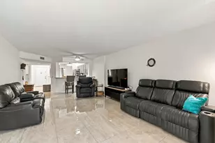 7550 Trent Dr, Tamarac, FL 33321 - Photo 5