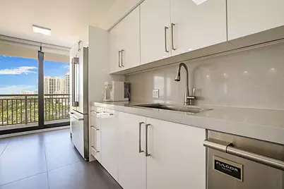 3400 N Ocean Drive #1005, Singer Island, FL 33404 - Photo 11