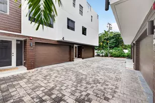 714 NE 14th Ave, Fort Lauderdale, FL 33304 - Photo 7