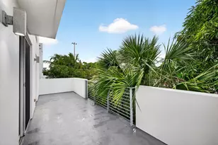 714 NE 14th Ave, Fort Lauderdale, FL 33304 - Photo 75