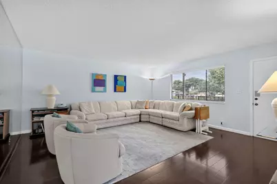 15216 Lakes Of Delray Boulevard #142, Delray Beach, FL 33484 - Photo 3
