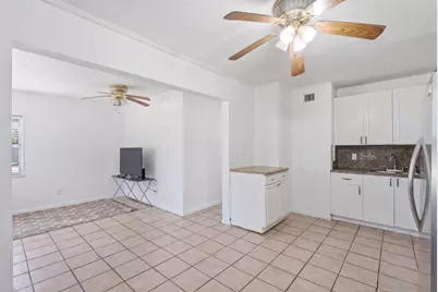 1064 Highview Road, Lake Worth, FL 33462 - Photo 9