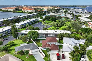 1200 Colonnades Dr, Fort Pierce, FL 34949 - Photo 1
