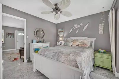 1200 Colonnades Drive #207, Fort Pierce, FL 34949 - Photo 11